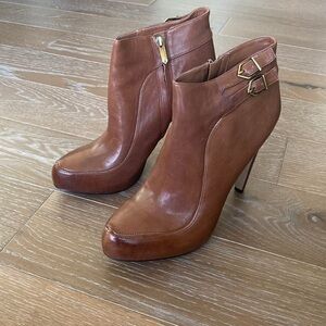 Sam Edelman Almond Toe Leather Ankle Boot | 9.5M